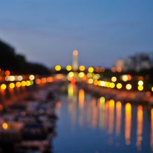heure supplémentaire demande en mariage en bateau avec lacher de colombes